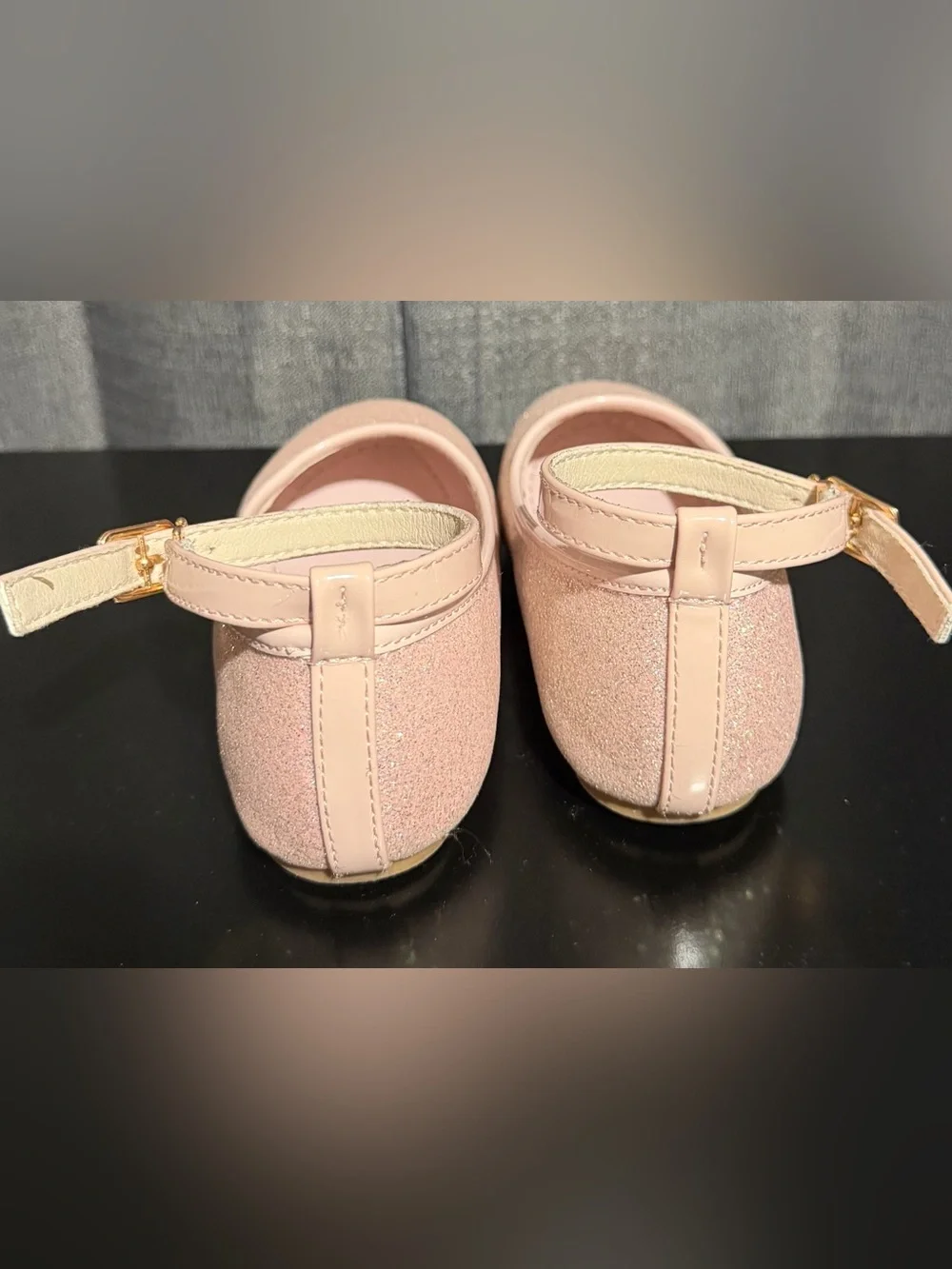 Little girls sparkly flat dress shoes- light pink